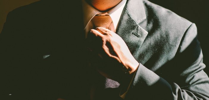 「Suit Walk紳裝走路」公開大型的活動,引發商標爭議!